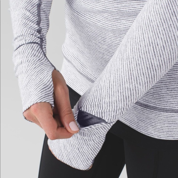 Lululemon Think Fast Long Sleeve in Tonka Stripe Heathered Slate White / Slate - Picture 5 of 14